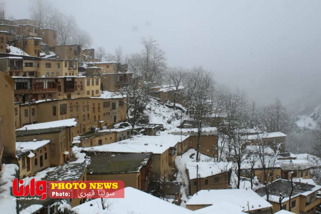 گزارش تصویری یک روز برفی در شهرک تاریخی ماسوله