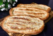 در انتظار کیفیت آرد و نان :  کمبود «خمیرمایه نان» در گیلان | پیوستن مردم به‌صف اعتراض نانوایی داران