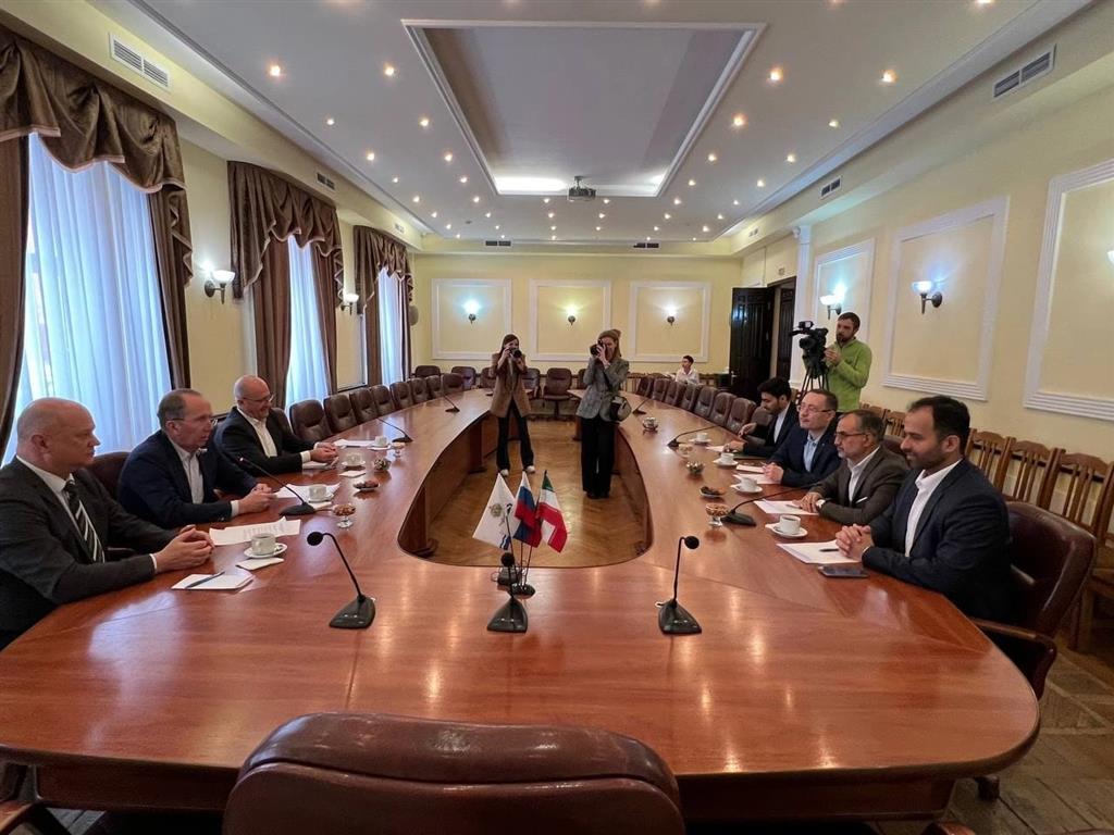 دیدار رئیس شورای اسلامی و شهردار رشت با همکاران خود در آستراخان با هدف گسترش دیپلماسی شهری ، اقتصادی و بهره مندی از ظرفیت های مشترک تاریخی